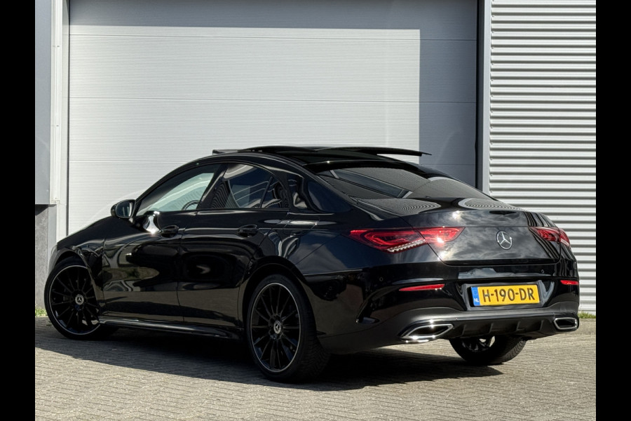Mercedes-Benz CLA-Klasse 180 Advantage | AMG Pakket | Panoramadak | Widescreen