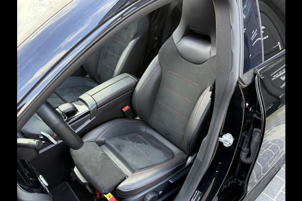 Mercedes-Benz CLA-Klasse 180 Advantage | AMG Pakket | Panoramadak | Widescreen