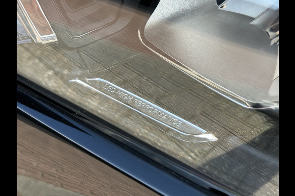 Mercedes-Benz CLA-Klasse 180 Advantage | AMG Pakket | Panoramadak | Widescreen