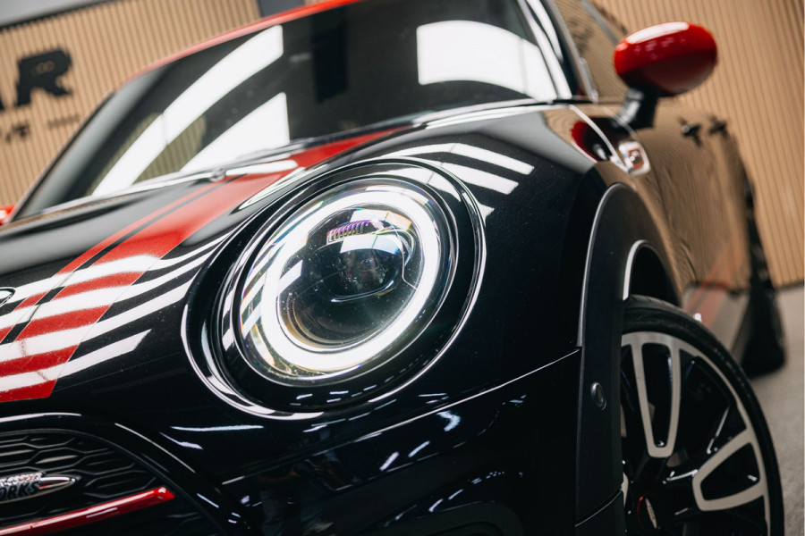 MINI Clubman 2.0 JCW ALL4 John Cooper Works | JCW | Rood dak | Sportstoelen | Stoelverwarming | Head-Up |