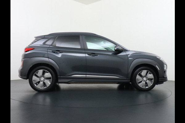 Hyundai Kona EV Fashion Design 39 kWh VAN: 17.900,- VOOR: 15.330,- UW HERFSTVOORDEEL: 2.570,- EURO 3 Fase Lader | Krell Audio – Dealer Onderhouden & Rijklaar met 12 mnd BOVAG Garantie!
