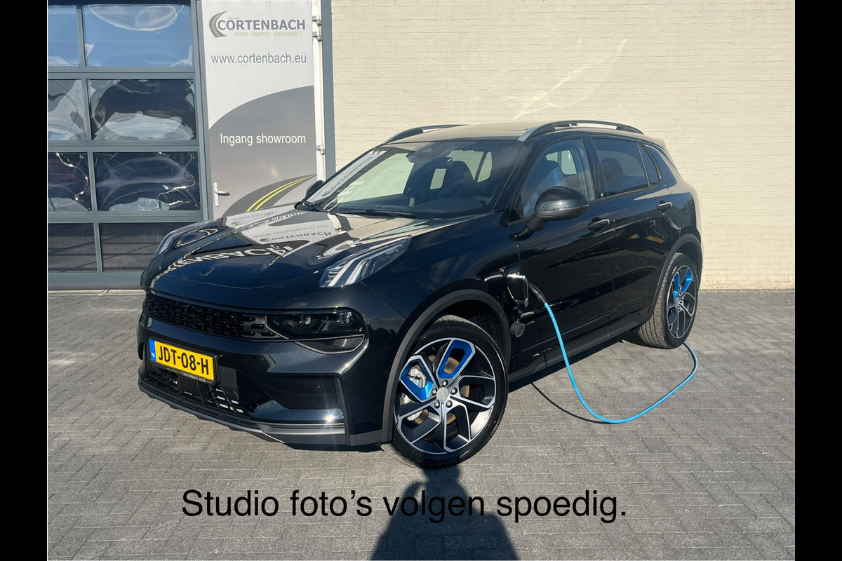 Lynk & Co 01 1.5 | Adaptieve cruise | Panorama dak | Memory | Apple carplay |