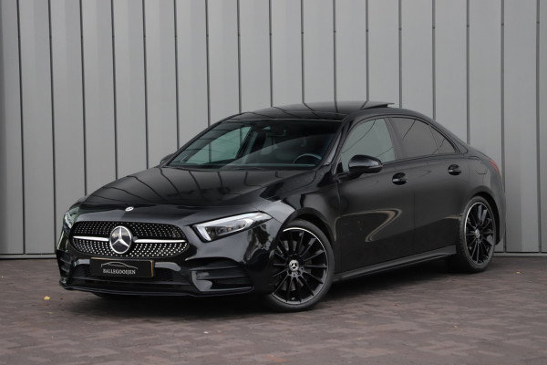 Mercedes-Benz A-Klasse 250 AMG Sedan | 224PK | Pano | Sfeerverlichting | Burmester | Multibeam | Stoelverwarming | Standkachel | 2019.