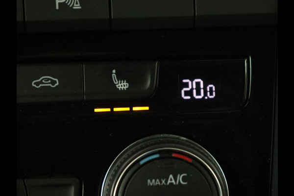 Volkswagen T-Roc 1.0 TSI Sport | Stoelverwarming | Camera | Virtual Cockpit | Adaptive cruise | DAB | Full LED | Climate control | Getint glas