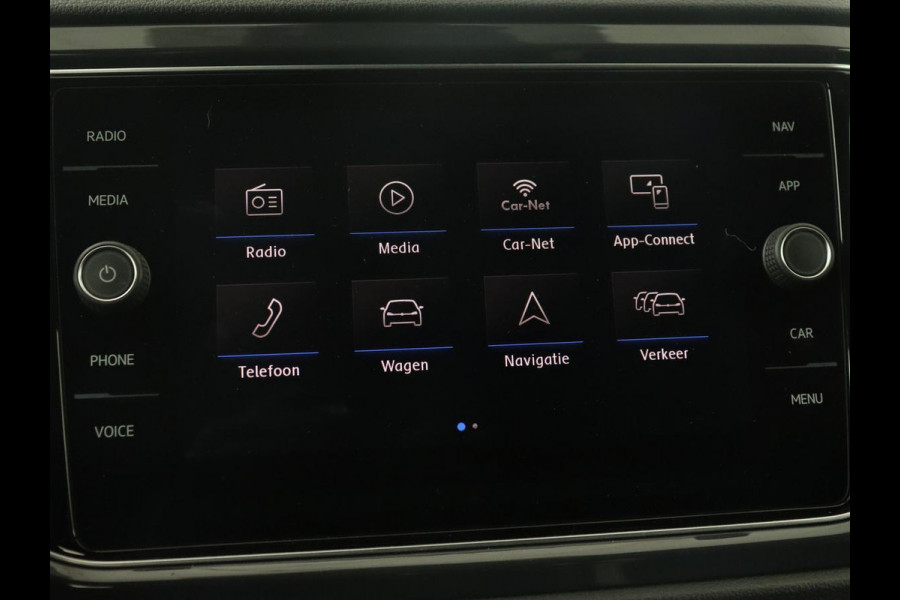 Volkswagen T-Roc 1.0 TSI Sport | Stoelverwarming | Camera | Virtual Cockpit | Adaptive cruise | DAB | Full LED | Climate control | Getint glas