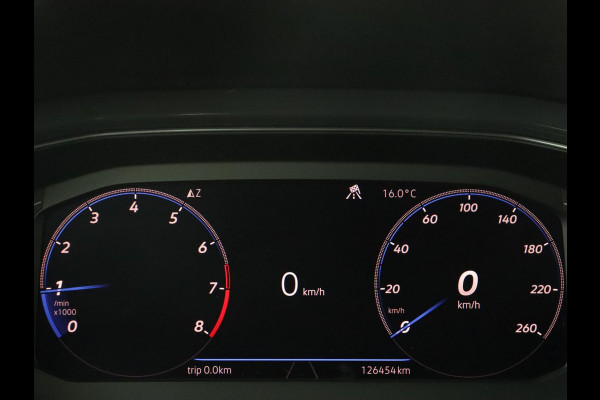 Volkswagen T-Roc 1.0 TSI Sport | Stoelverwarming | Camera | Virtual Cockpit | Adaptive cruise | DAB | Full LED | Climate control | Getint glas