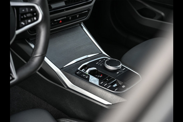 BMW 3 Serie Touring 330e xDrive M-SPORT | FACELIFT | ACCU 19,5 kWh | ACTIVE CRUISE | ELEKTR. TREKHAAK | HIFI AUDIO | SHADOW LINE | CAMERA |