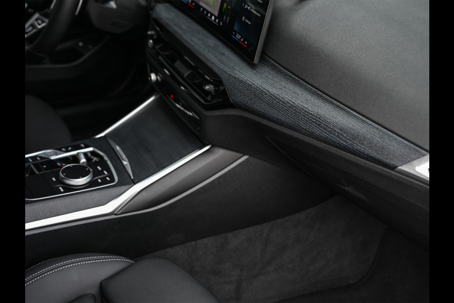 BMW 3 Serie Touring 330e xDrive M-SPORT | FACELIFT | ACCU 19,5 kWh | ACTIVE CRUISE | ELEKTR. TREKHAAK | HIFI AUDIO | SHADOW LINE | CAMERA |