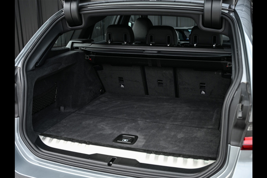 BMW 3 Serie Touring 330e xDrive M-SPORT | FACELIFT | ACCU 19,5 kWh | ACTIVE CRUISE | ELEKTR. TREKHAAK | HIFI AUDIO | SHADOW LINE | CAMERA |