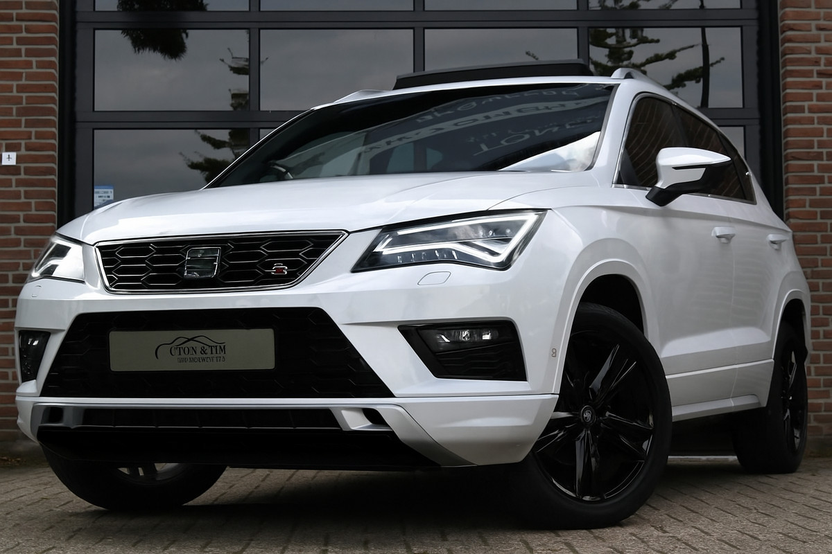 Seat Ateca 1.4 EcoTSI FR 4DRIVE DSG Pano Virtual A.Cruise '18 Seat Ateca 1.4 EcoTSI FR 4DRIVE DSG Pano Virtual A.Cruise '18
