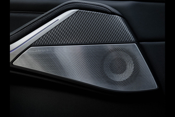 BMW X5 M - Panorama - Bowers & Wilkins - Stoelventilatie - Night Vision