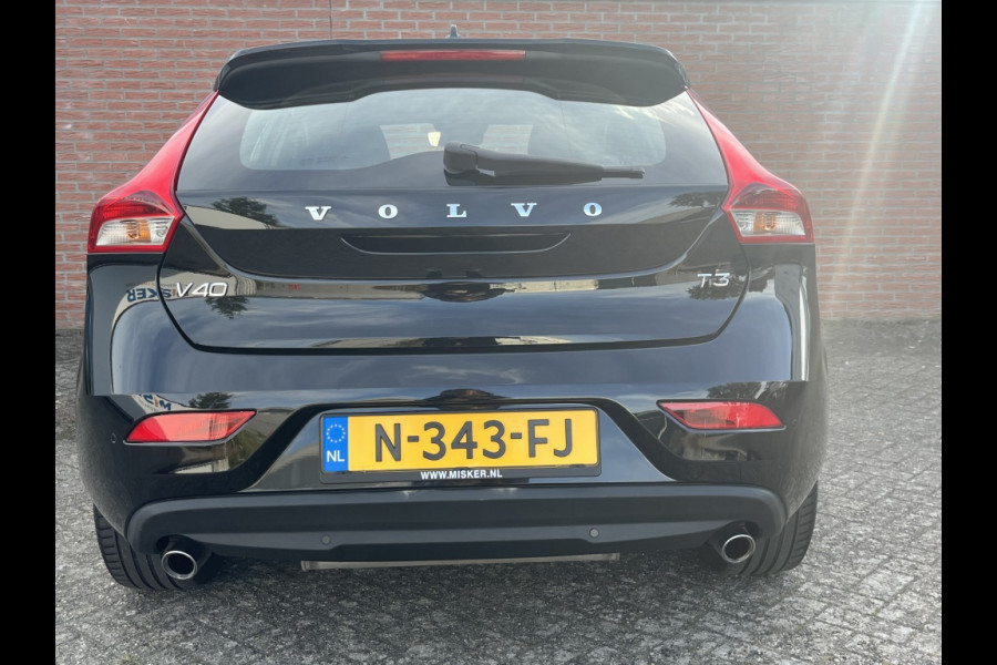 Volvo V40 1.5 T3 automaat, cruise, climate, pdc achter