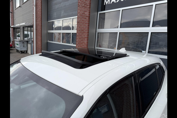 BMW X2 SDrive20i 192PK M Sport LED Pano HUD Trekhaak Camera