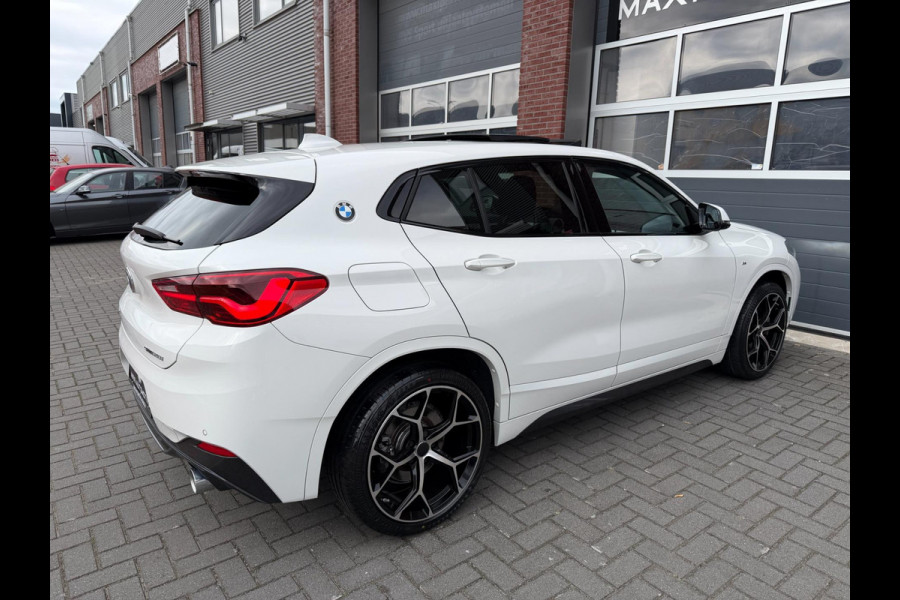 BMW X2 SDrive20i 192PK M Sport LED Pano HUD Trekhaak Camera
