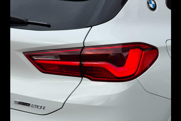 BMW X2 SDrive20i 192PK M Sport LED Pano HUD Trekhaak Camera