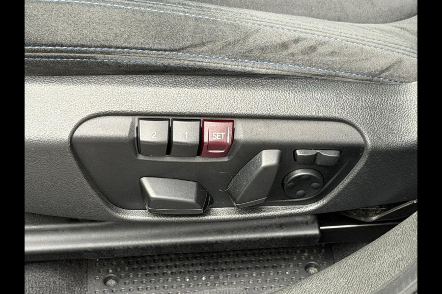 BMW X2 SDrive20i 192PK M Sport LED Pano HUD Trekhaak Camera