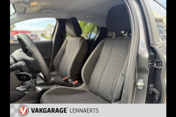 Peugeot 208 1.2 PureTech Active Pack CARPLAY (BOVAG GARANTIE/RIJKLAARPRIJS)