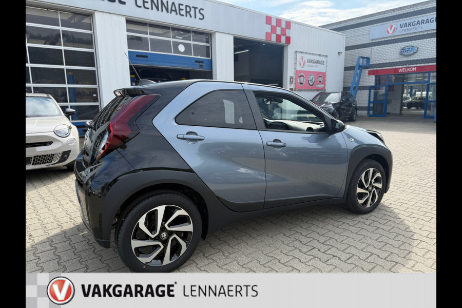 Toyota Aygo X 1.0 VVT-i S-CVT Pulse Automaat Bi-Tone (RIJKLAARPRIJS)