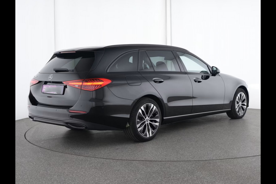 Mercedes-Benz C-Klasse Estate 300e AVANTGARDE ** LED, MBUX+, TREKH, NIGHT, 18-inch LMV, SPOOR-ASS ** 1e EIG - UNFALLFREI ** ** INFORMEER OOK NAAR ONZE AANTREKKELIJKE FINANCIAL-LEASE TARIEVEN **