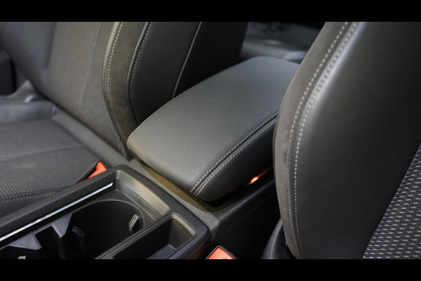 Audi Q3 Sportback 45 TFSI e 3x s-Line BLACK OPTIK AUTOMAAT-360 CAMERA-ACC-AUDI SOUND-KEYLESS-MATRIX-NAVIGATIE-VIRTUEEL