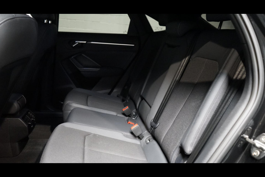 Audi Q3 Sportback 45 TFSI e 3x s-Line BLACK OPTIK AUTOMAAT-360 CAMERA-ACC-AUDI SOUND-KEYLESS-MATRIX-NAVIGATIE-VIRTUEEL