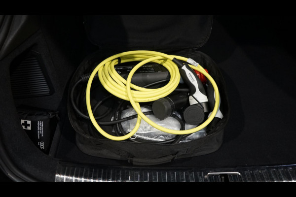 Audi Q3 Sportback 45 TFSI e 3x s-Line BLACK OPTIK AUTOMAAT-360 CAMERA-ACC-AUDI SOUND-KEYLESS-MATRIX-NAVIGATIE-VIRTUEEL