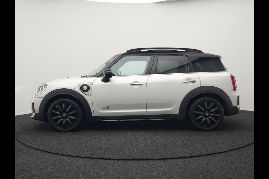 MINI Countryman 2.0 Cooper S E ALL4 MINI Yours 225pk Dealer O.H PHEV | Panodak | Head Up | Adaptive Cruise | Lederen Sportstoelen Memory & Verwarmd | Camera | Apple Carplay | Navigatie | Keyless | Virtual | DAB |