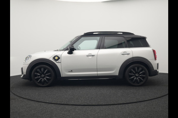 MINI Countryman 2.0 Cooper S E ALL4 MINI Yours 225pk Dealer O.H PHEV | Panodak | Head Up | Adaptive Cruise | Lederen Sportstoelen Memory & Verwarmd | Camera | Apple Carplay | Navigatie | Keyless | Virtual | DAB |