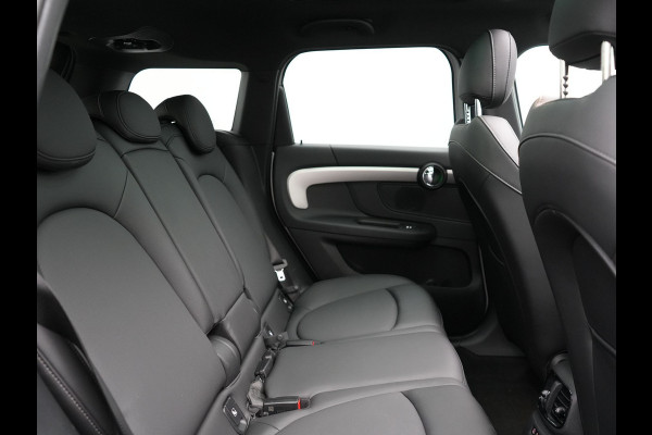 MINI Countryman 2.0 Cooper S E ALL4 MINI Yours 225pk Dealer O.H PHEV | Panodak | Head Up | Adaptive Cruise | Lederen Sportstoelen Memory & Verwarmd | Camera | Apple Carplay | Navigatie | Keyless | Virtual | DAB |
