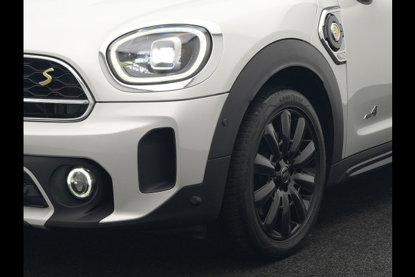 MINI Countryman 2.0 Cooper S E ALL4 MINI Yours 225pk Dealer O.H PHEV | Panodak | Head Up | Adaptive Cruise | Lederen Sportstoelen Memory & Verwarmd | Camera | Apple Carplay | Navigatie | Keyless | Virtual | DAB |