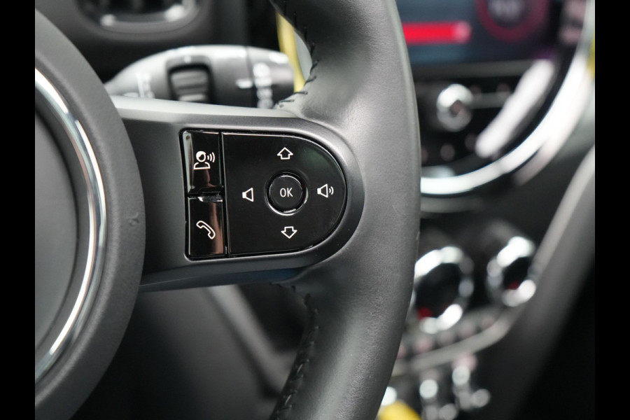 MINI Countryman 2.0 Cooper S E ALL4 MINI Yours 225pk Dealer O.H PHEV | Panodak | Head Up | Adaptive Cruise | Lederen Sportstoelen Memory & Verwarmd | Camera | Apple Carplay | Navigatie | Keyless | Virtual | DAB |