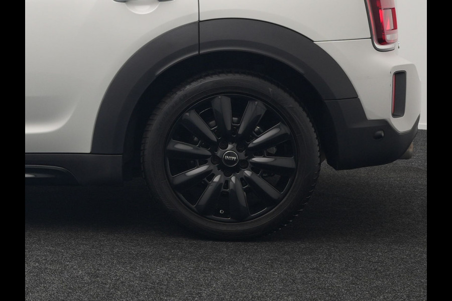 MINI Countryman 2.0 Cooper S E ALL4 MINI Yours 225pk Dealer O.H PHEV | Panodak | Head Up | Adaptive Cruise | Lederen Sportstoelen Memory & Verwarmd | Camera | Apple Carplay | Navigatie | Keyless | Virtual | DAB |