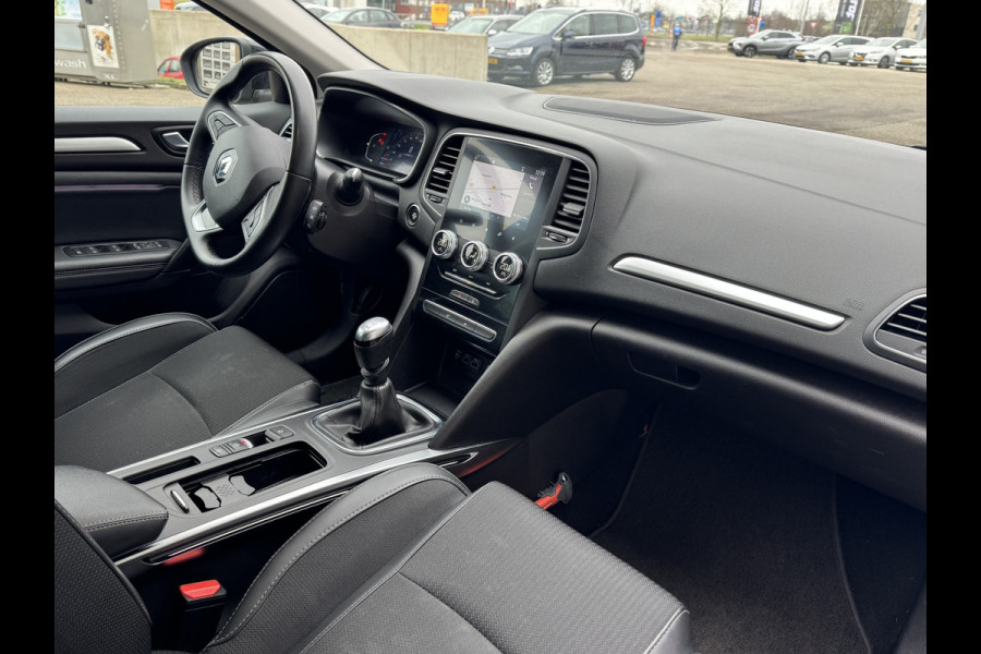 Renault MEGANE Estate 1.3 TCe Intens Staat in Hardenberg