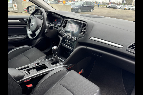 Renault MEGANE Estate 1.3 TCe Intens Staat in Hardenberg