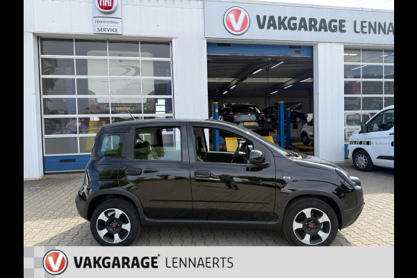 Fiat Panda 1.0 Hybrid CITY CROSS (BOVAG/RIJKLAARPRIJS) Fiat Panda 1.0 Hybrid CITY CROSS (BOVAG/RIJKLAARPRIJS)