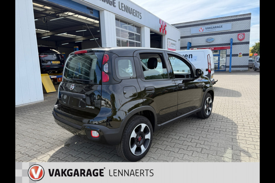 Fiat Panda 1.0 Hybrid CITY CROSS (BOVAG/RIJKLAARPRIJS) Fiat Panda 1.0 Hybrid CITY CROSS (BOVAG/RIJKLAARPRIJS)