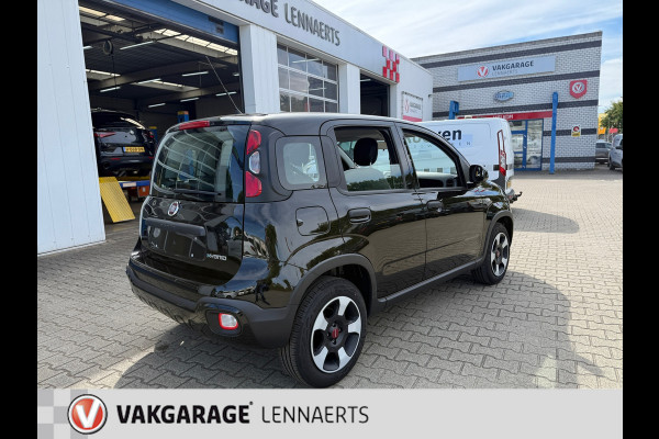 Fiat Panda 1.0 Hybrid CITY CROSS (BOVAG/RIJKLAARPRIJS) Fiat Panda 1.0 Hybrid CITY CROSS (BOVAG/RIJKLAARPRIJS)