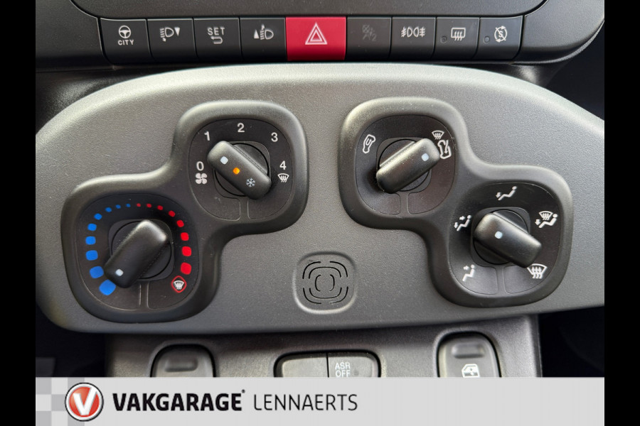 Fiat Panda 1.0 Hybrid CITY CROSS (BOVAG/RIJKLAARPRIJS) Fiat Panda 1.0 Hybrid CITY CROSS (BOVAG/RIJKLAARPRIJS)