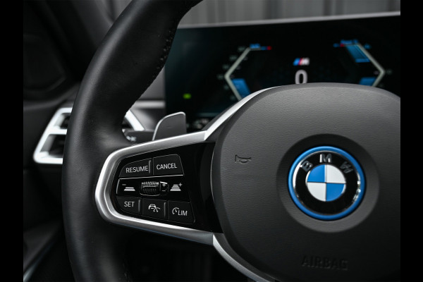 BMW 3 Serie Touring 330e xDrive M-SPORT | FACELIFT | ACCU 19,5 kWh | ACTIVE CRUISE | ELEKTR. TREKHAAK | HIFI AUDIO | SHADOW LINE | CAMERA |