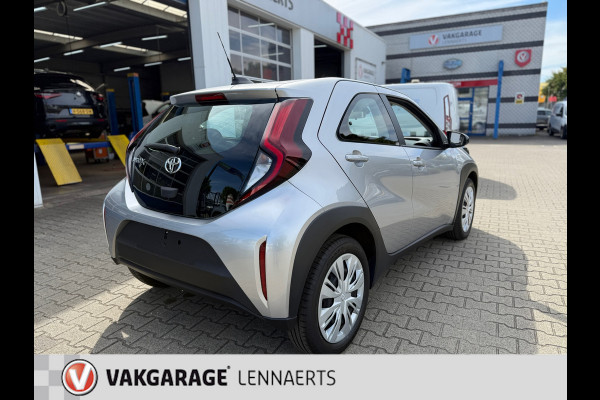 Toyota Aygo X 1.0 VVT-i S-CVT Play Automaat