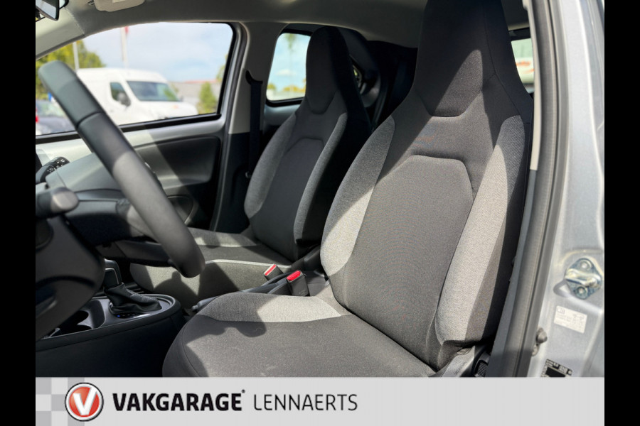Toyota Aygo X 1.0 VVT-i S-CVT Play Automaat