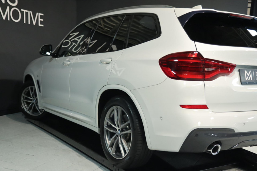 BMW X3 XDrive30i M Sport / PANODAK / HUD / KEYLESS / 360 / DODEHOEK