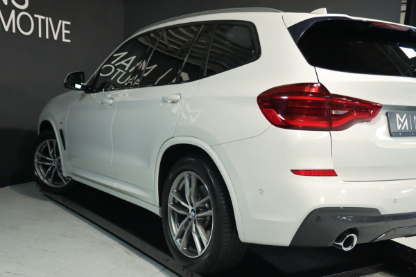 BMW X3 XDrive30i M Sport / PANODAK / HUD / KEYLESS / 360 / DODEHOEK