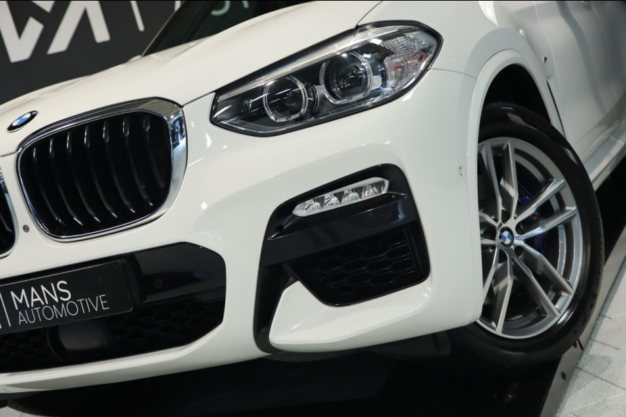 BMW X3 XDrive30i M Sport / PANODAK / HUD / KEYLESS / 360 / DODEHOEK