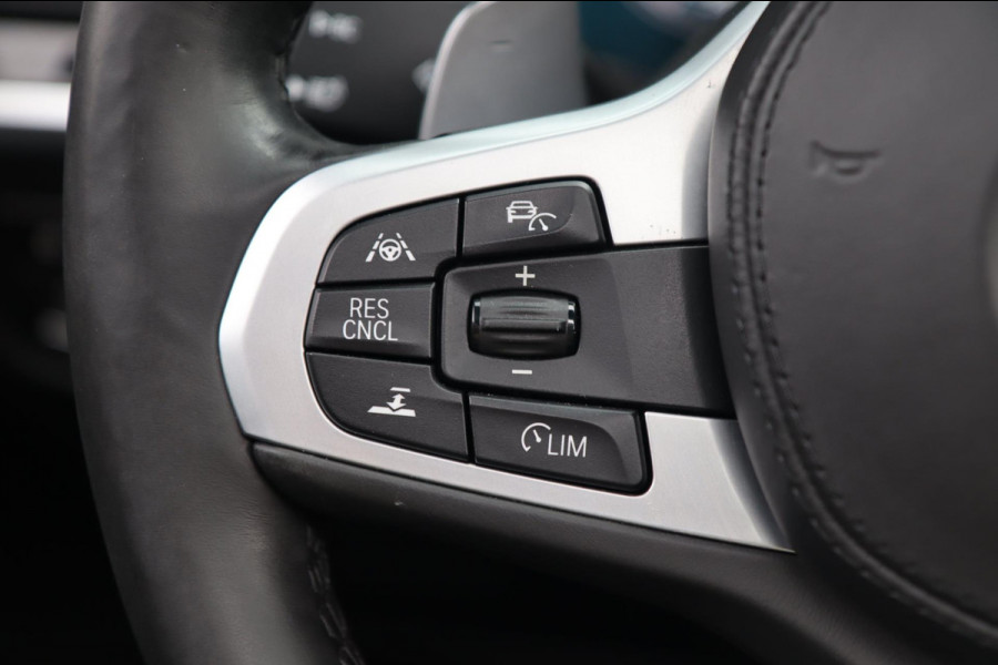 BMW X3 XDrive30i M Sport / PANODAK / HUD / KEYLESS / 360 / DODEHOEK