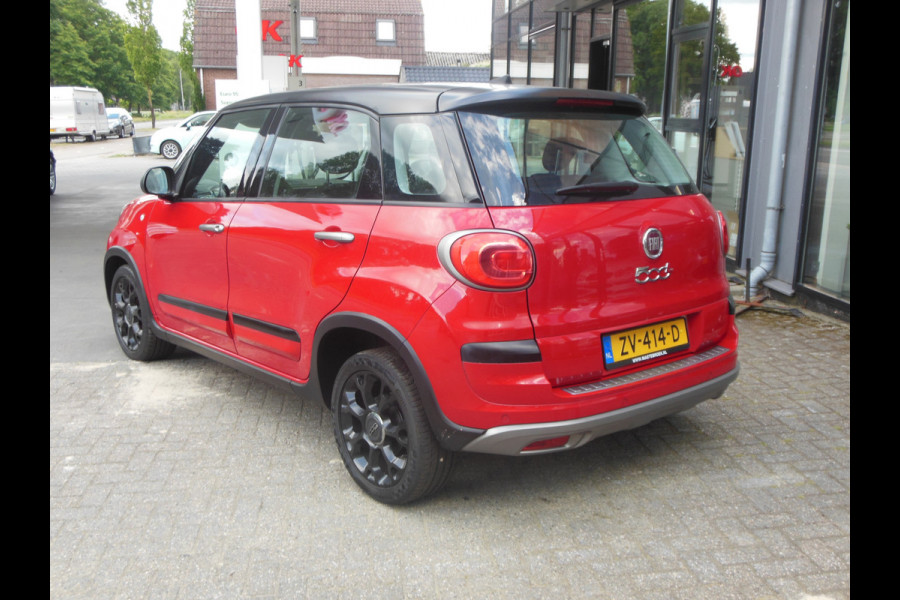 Fiat 500L 0.9 TwinAir CityCross Staat in De Krim