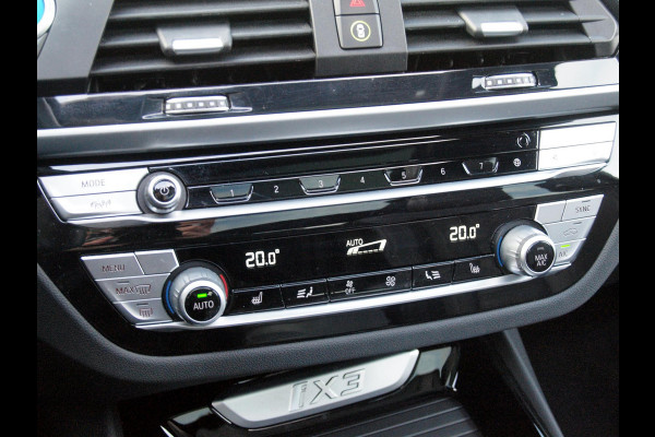 BMW iX3 High Executive 80 kWh | Panoramadak | Camera | Harman Kardon | Cruise Control | Head-up display |