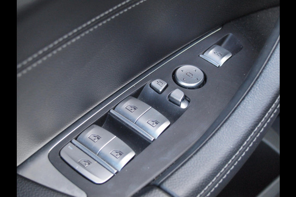 BMW iX3 High Executive 80 kWh | Panoramadak | Camera | Harman Kardon | Cruise Control | Head-up display |