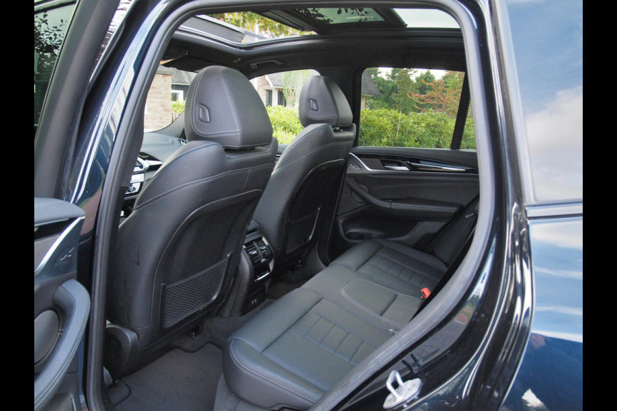 BMW iX3 High Executive 80 kWh | Panoramadak | Camera | Harman Kardon | Cruise Control | Head-up display |