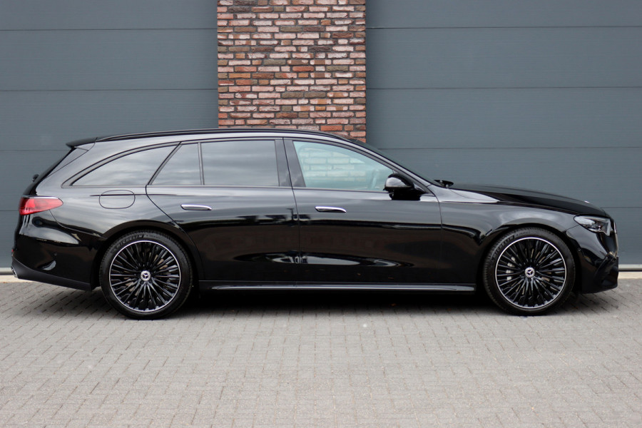 Mercedes-Benz E-Klasse Estate 300 e AMG Line Aut9 | Distronic | Trekhaak | Digital Light | Verwarmd Stuurwiel |  | Keyless Go | Leder | Surround Camera | Nightpakket | Achterbank Verwarmd |